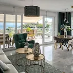 アパート Panoramic
